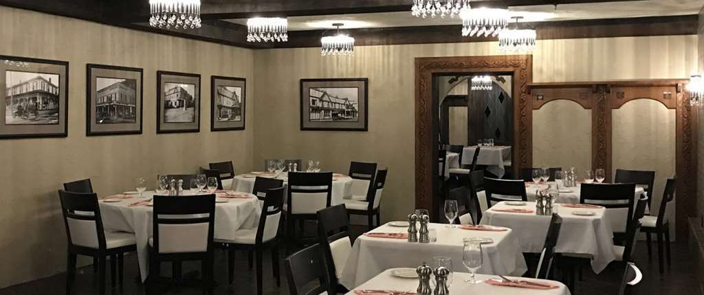 The Sherman Inn Batesville Restoran gambar